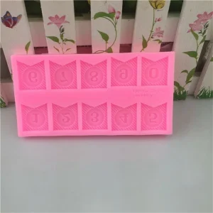 Czech Beads Exclusive Moule Guirlande Drapeau Numéros D’Anniversaire Personnalisé, 3D En Silicone De Chocolat Savon Gâteau, Fond 15